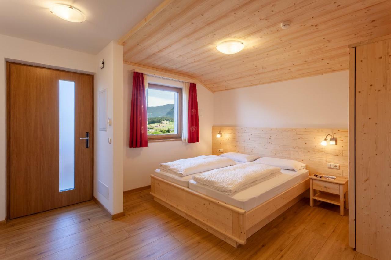 Residence Viktoria Кастелрото Екстериор снимка